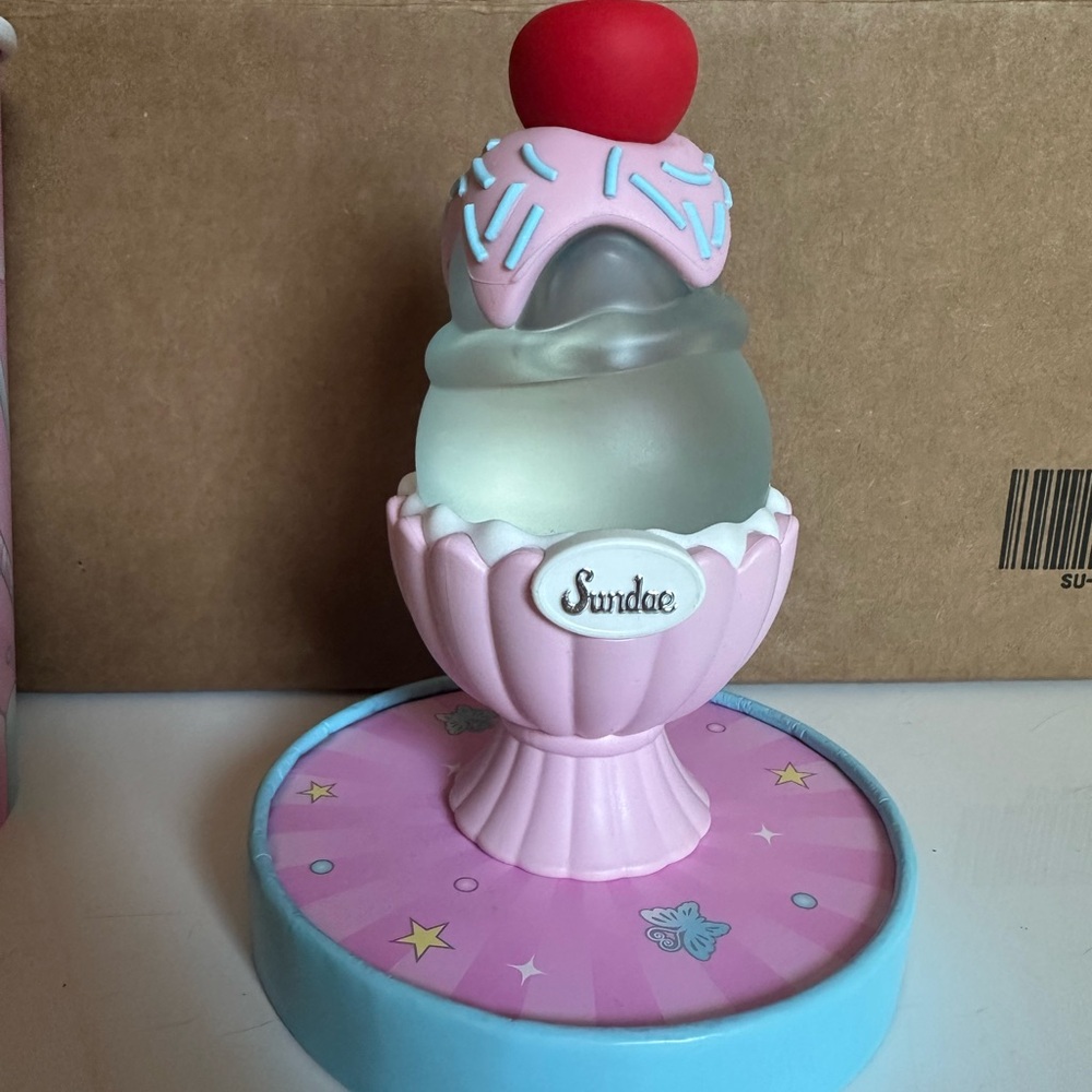 Anna Sui Sundae Pretty pink eau de toilette spray 1.7 fl oz/50ml